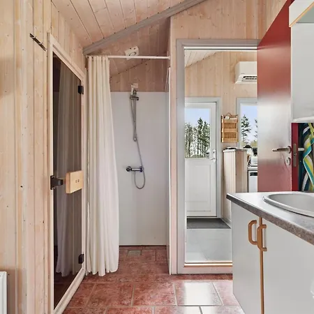 Algeth - 2-5km From The Sea By Interhome *